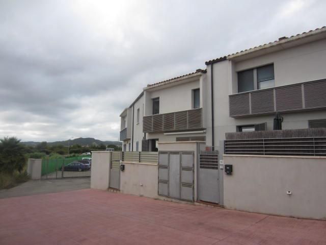 Exterior view of Garage for sale in Roda de Berà
