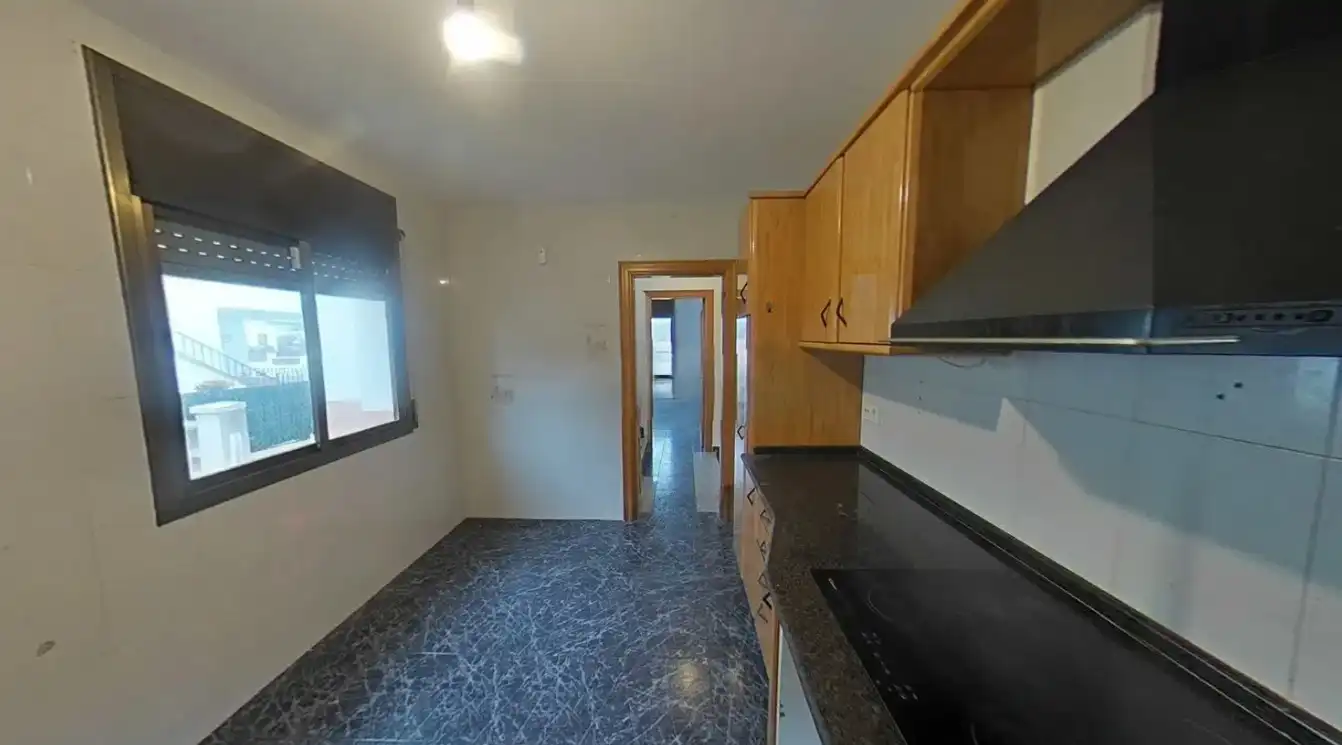 Cuina de Casa o xalet en venda en Creixell amb Jardí privat i Terrassa
