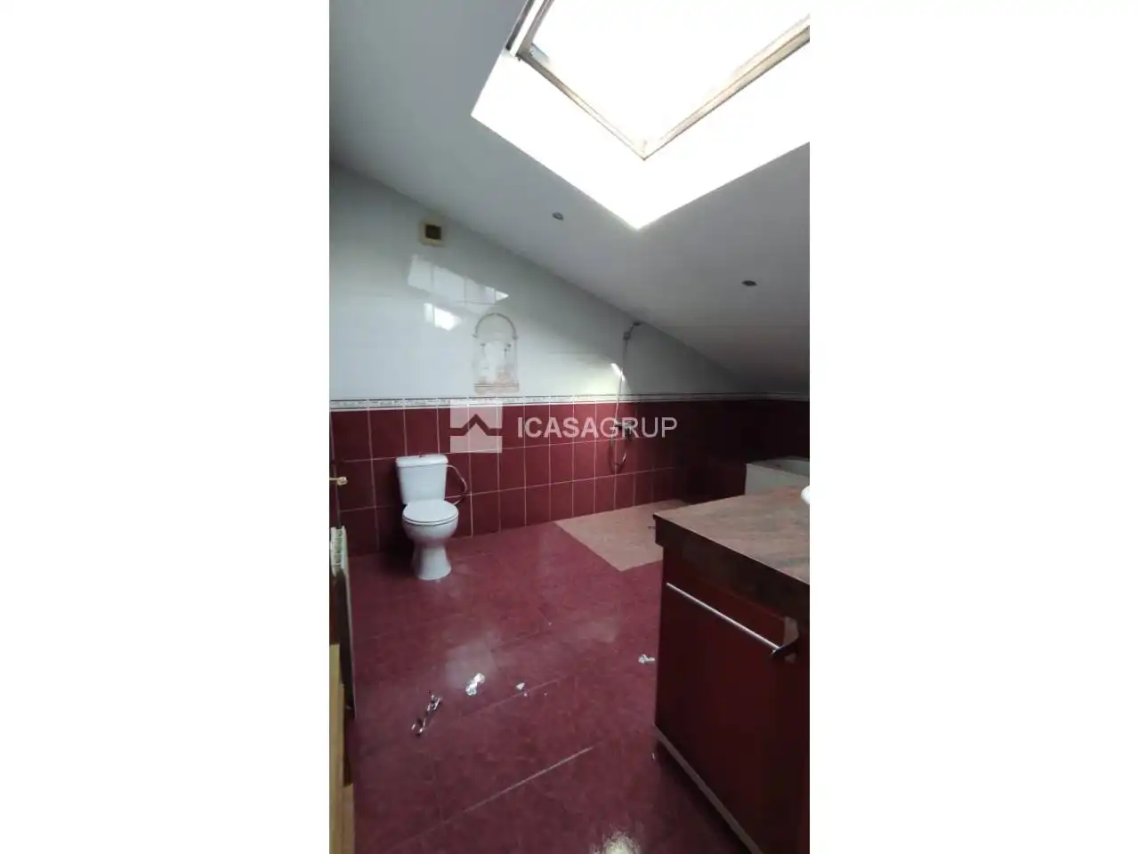 Detached homes for sale in Calle Font del Ferro, Ca n'Oriol