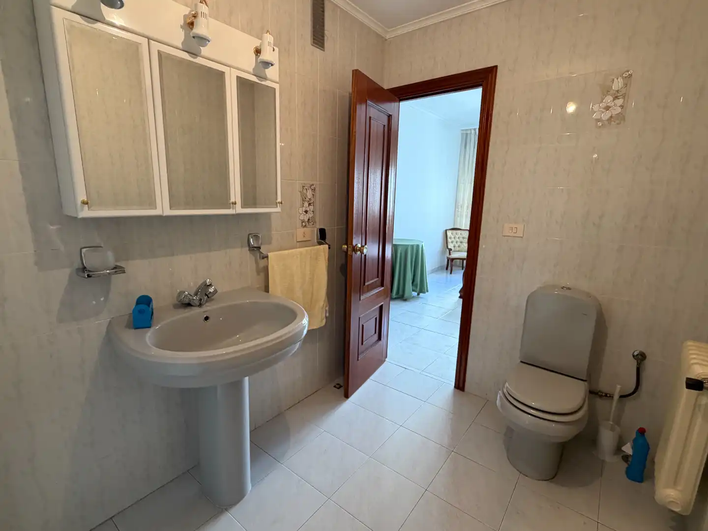 Badezimmer von Wohnung zur Miete in O Carballiño   mit Heizung, Möbliert und Balkon