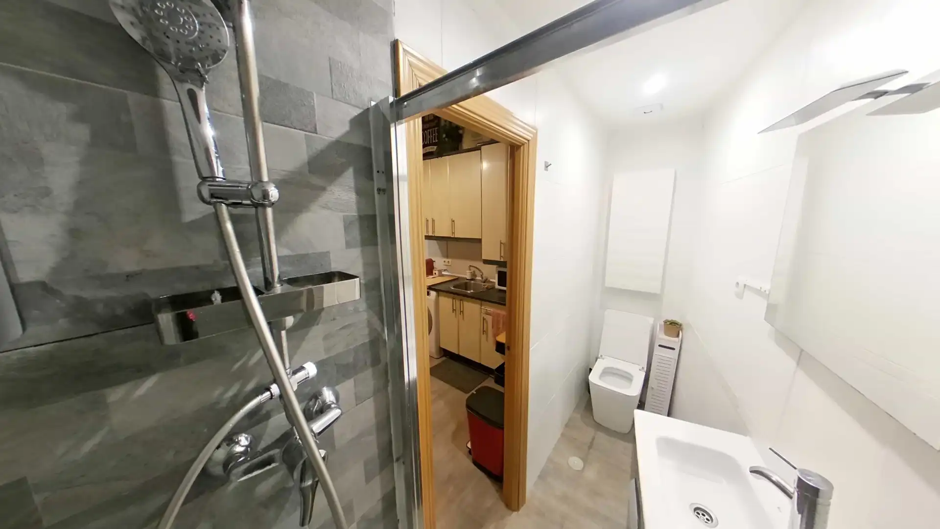 Flat with lift to rent in Calle del Conde Duque, imagen 11