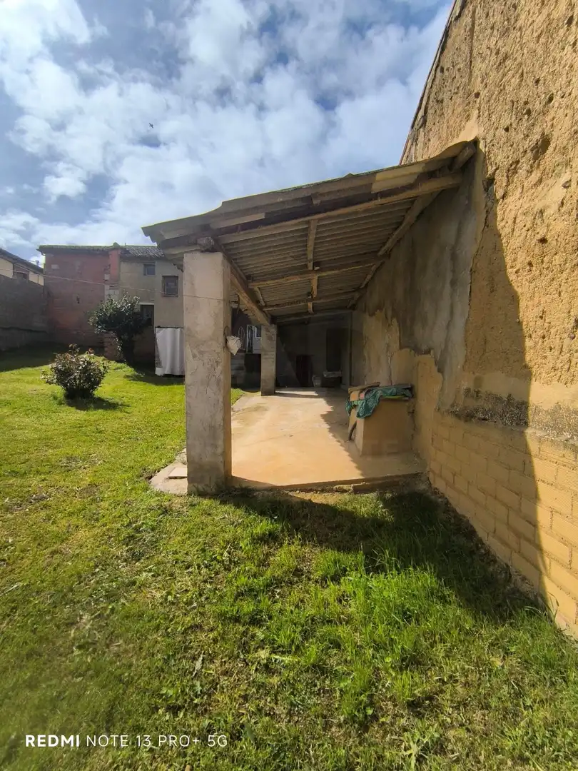 Casa o chalet en venta en Castilfalé con Terraza