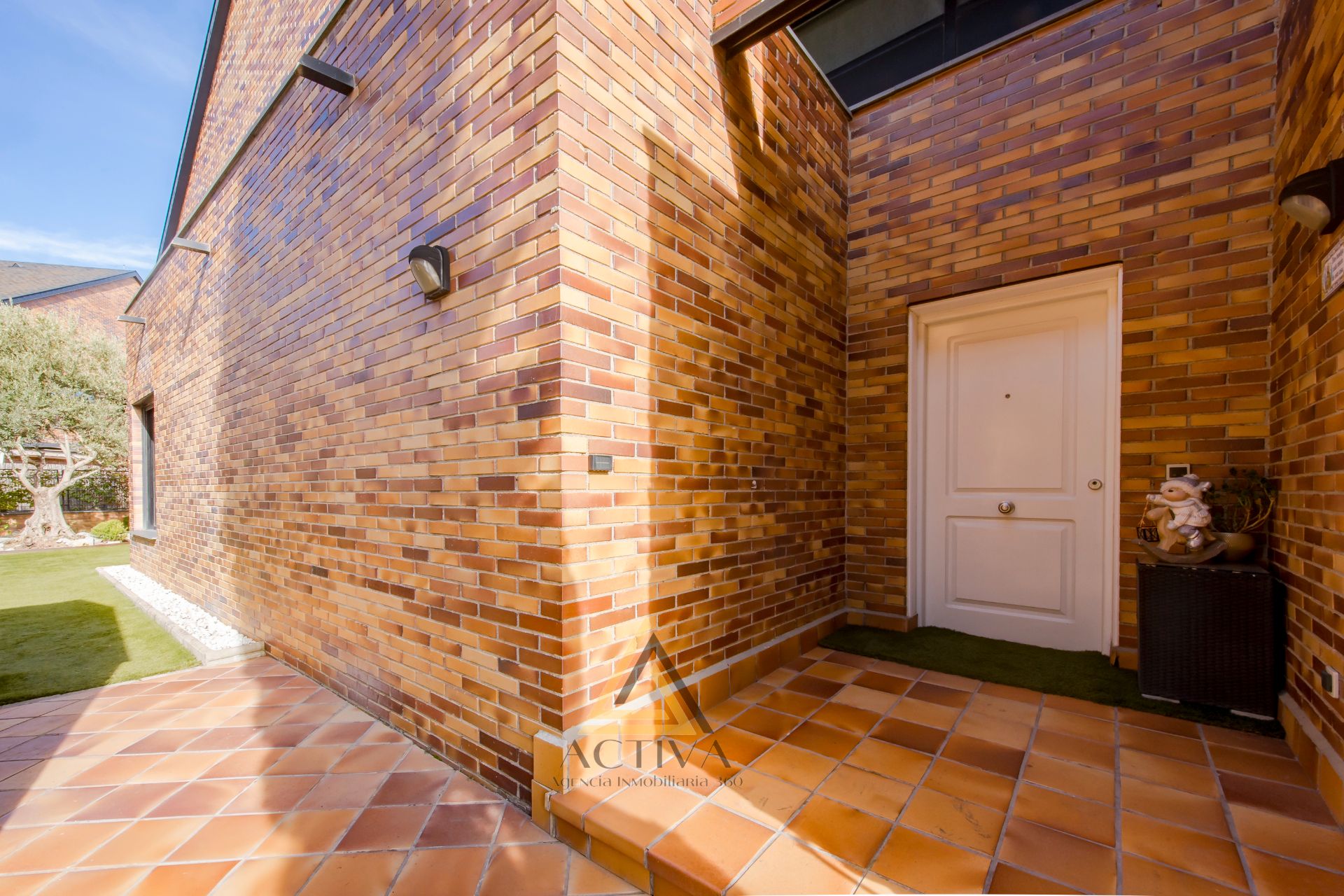 Casa adosada en venda a Calle de Asturias, Castillo Campodón