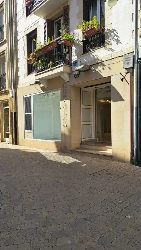 Außenansicht von Geschaftsraum zum Verkauf in Zarautz mit Klimaanlage