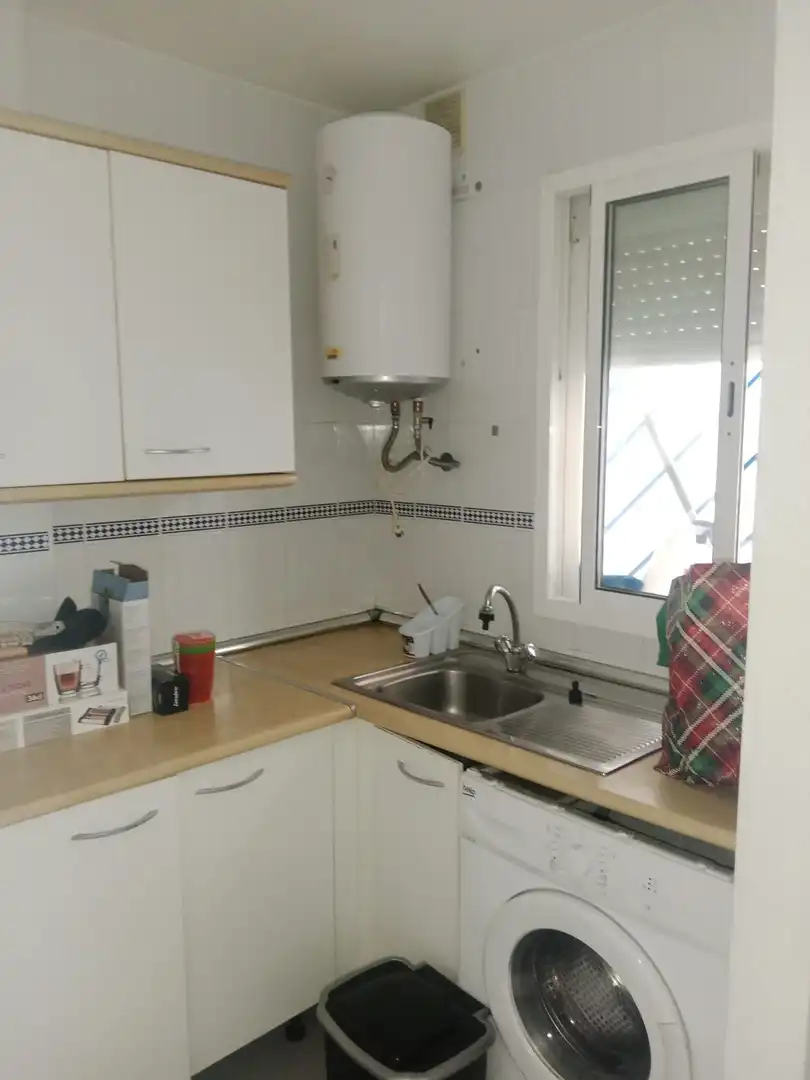 Cuina de Pis en venda en Algeciras amb Aire condicionat