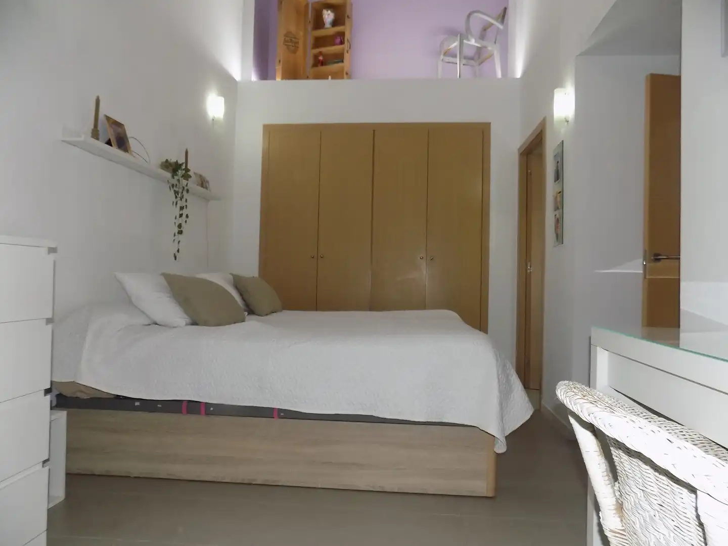Habitación de Dúplex en venta en Santa Coloma de Gramenet con Aire acondicionado y Parquet