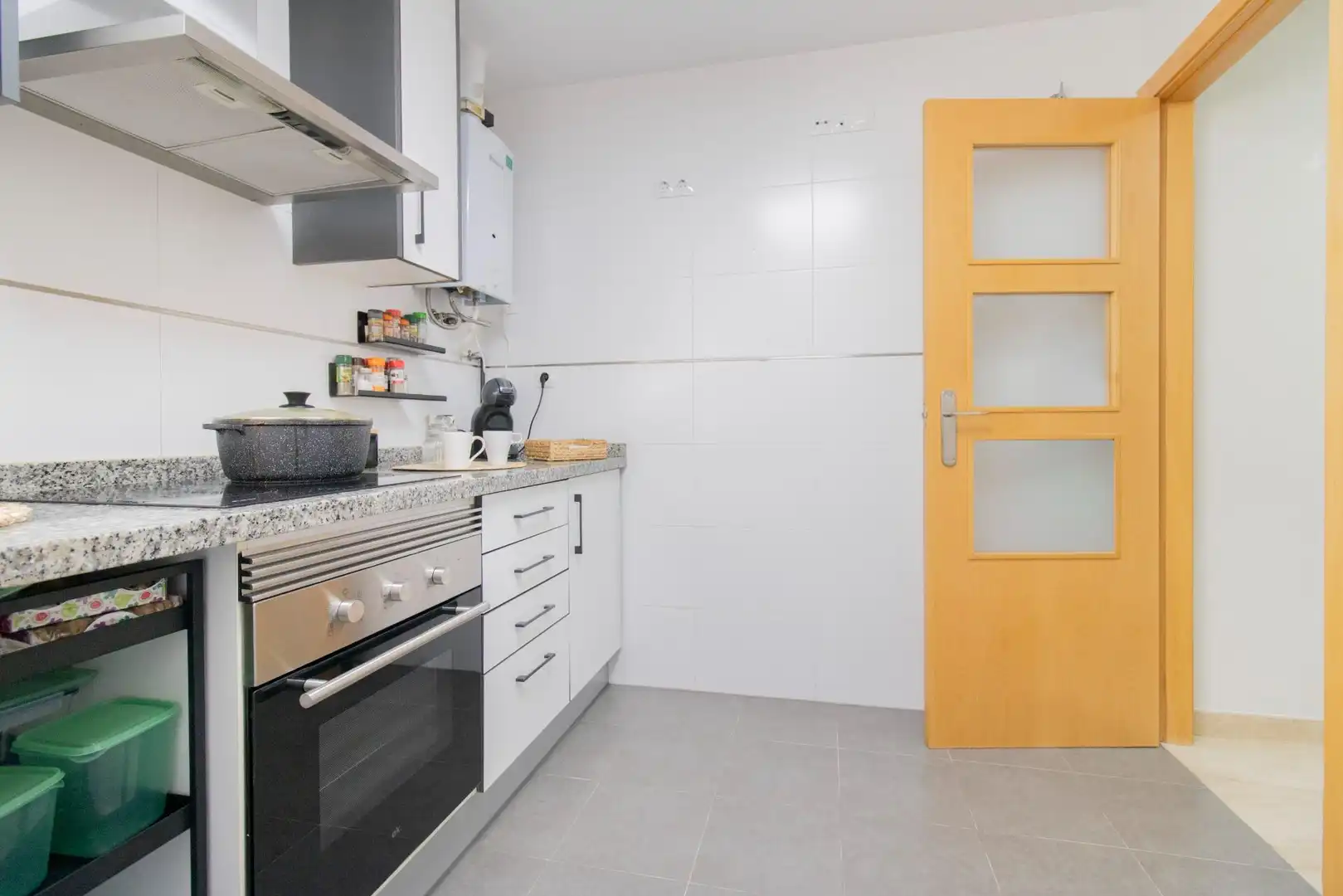 Küche von Maisonette zum Verkauf in Massamagrell mit Klimaanlage, Terrasse und Abstellraum