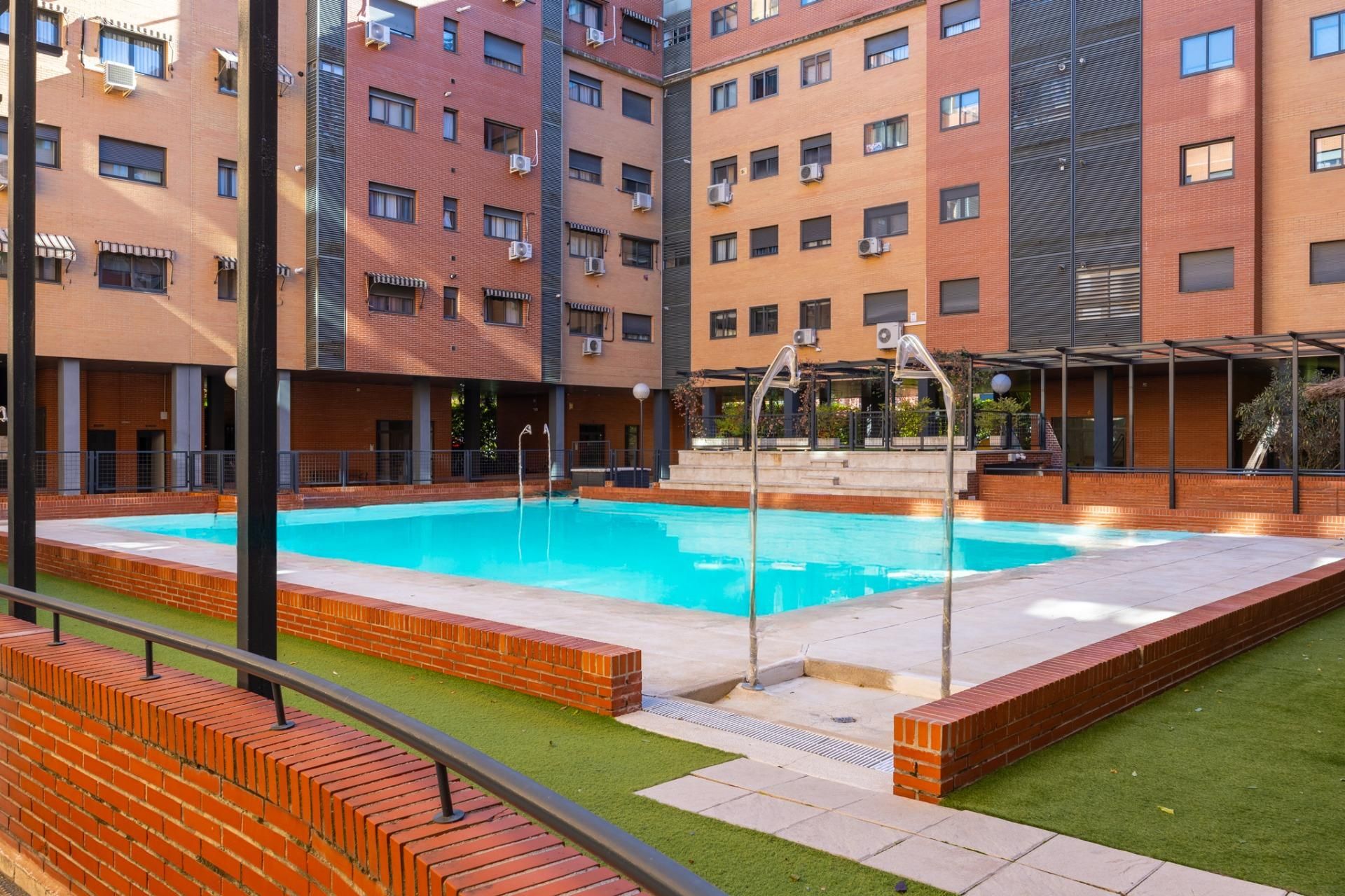 Pis de lloguer a Ronda de la Luna, 2, Estación - Centro