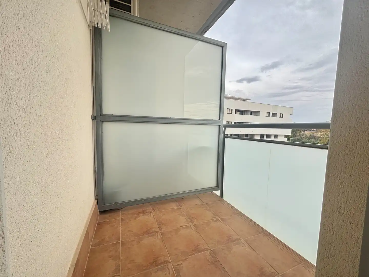 Balcony of Flat for sale in Oliver-Valdefierro