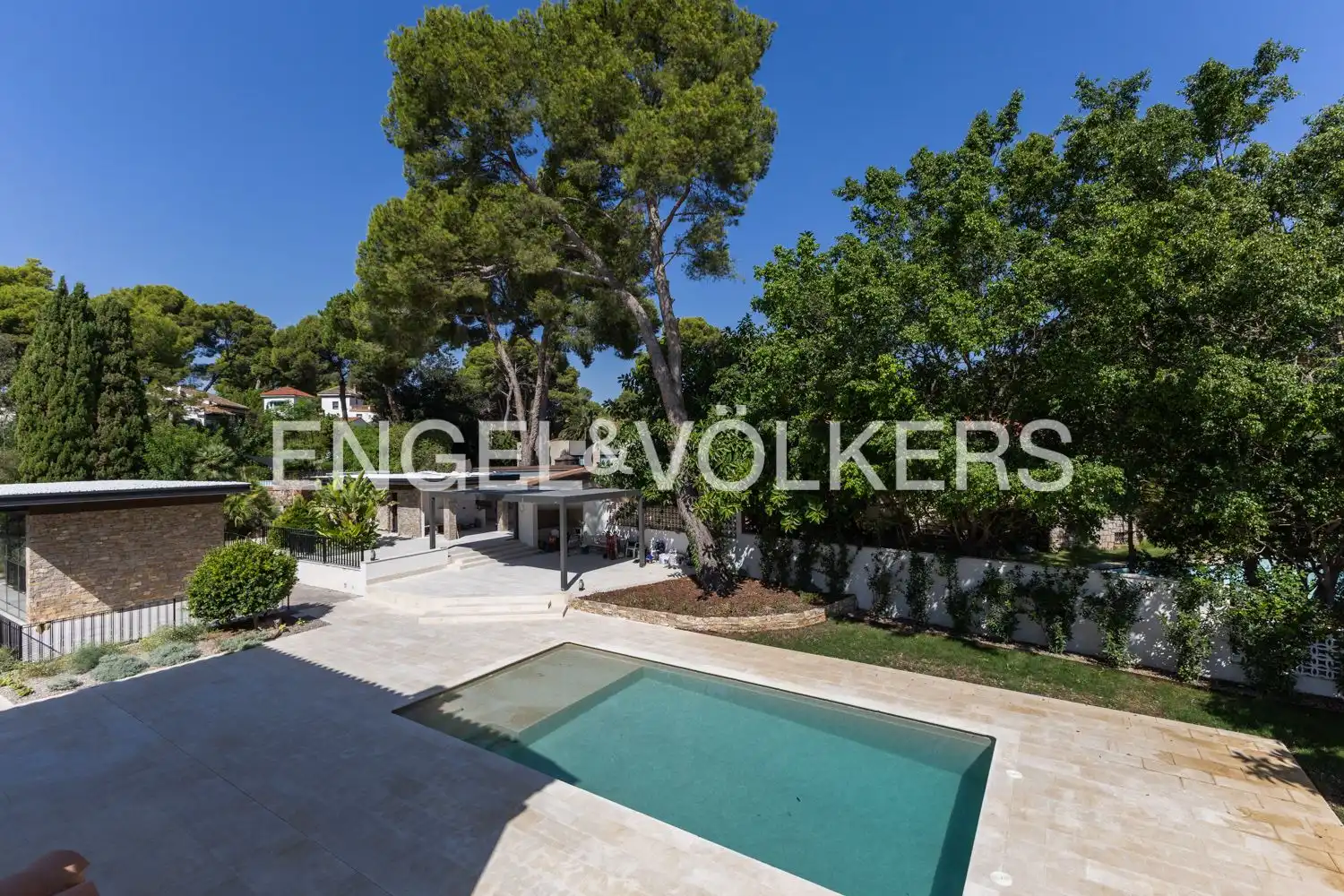 Casa o xalet de lloguer a Avinguda Acàcies, Campolivar