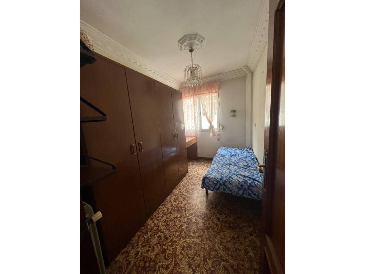 Habitación de Piso en venta en Burgos Capital con Calefacción, Parquet y Trastero