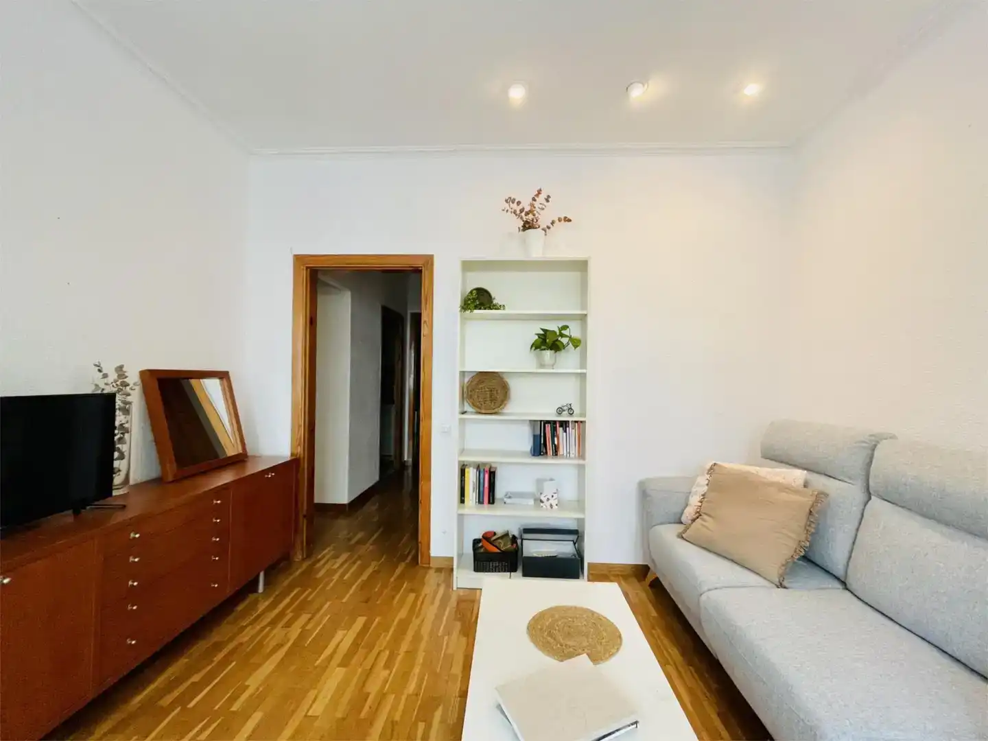 Living room of Flat for share in Gràcia