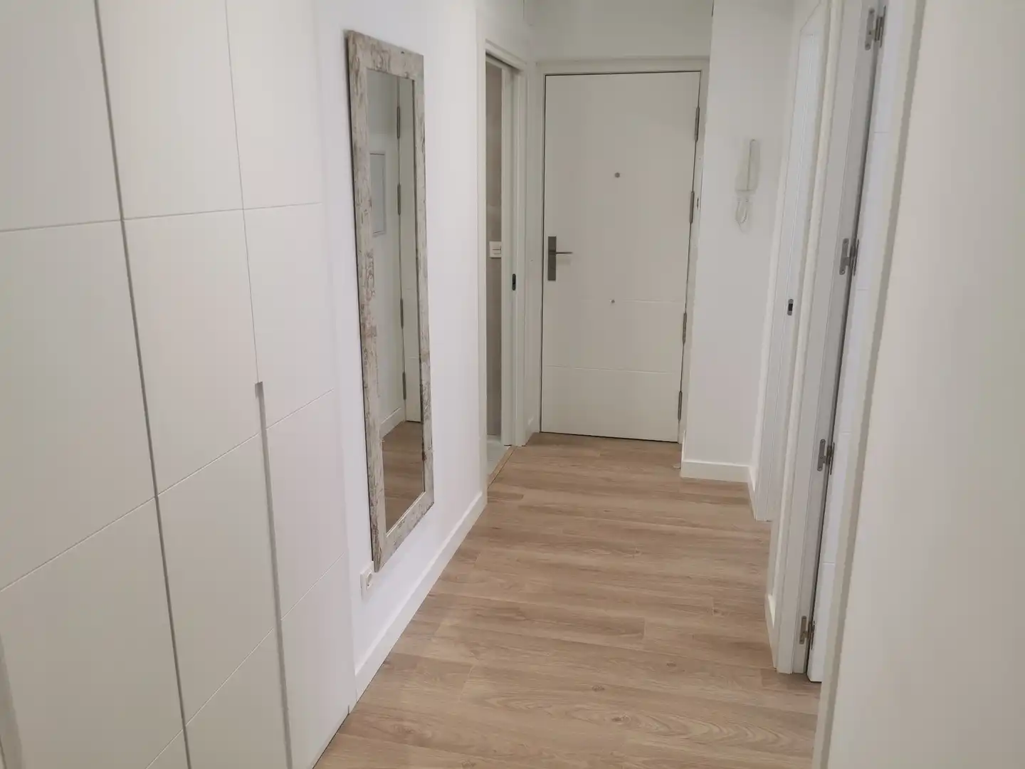 Piso en venta en León Capital  con Calefacción, Parquet y Trastero