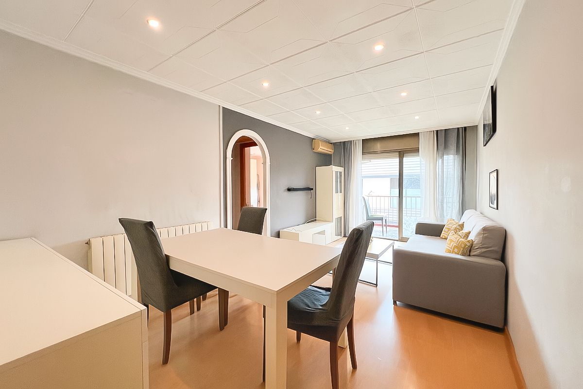 Living room of Flat for sale in Mollet del Vallès  with Air Conditioner, Heating and Parquet flooring