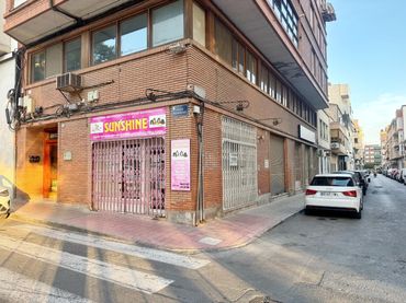 Local comercial en venta en Plaza Castelar - Mercado Central