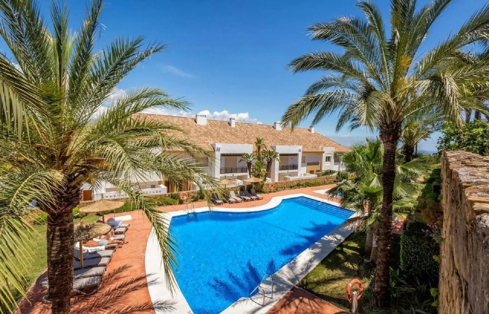 Adossat amb piscina en venda a La Cala Golf - Lagar Martell