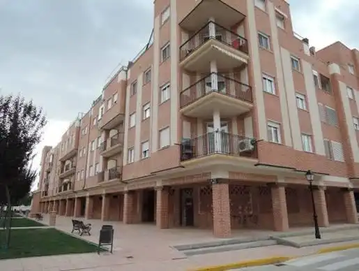 Vista exterior de Local en venta en Arévalo