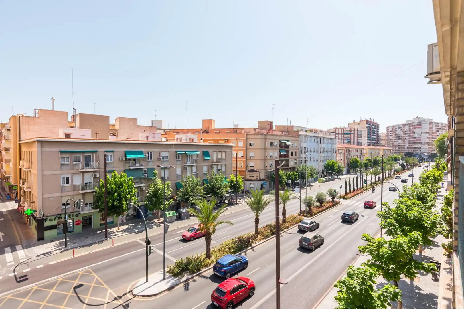 Außenansicht von Wohnung zur Miete in Murcia mit Klimaanlage, Terrasse und Abstellraum