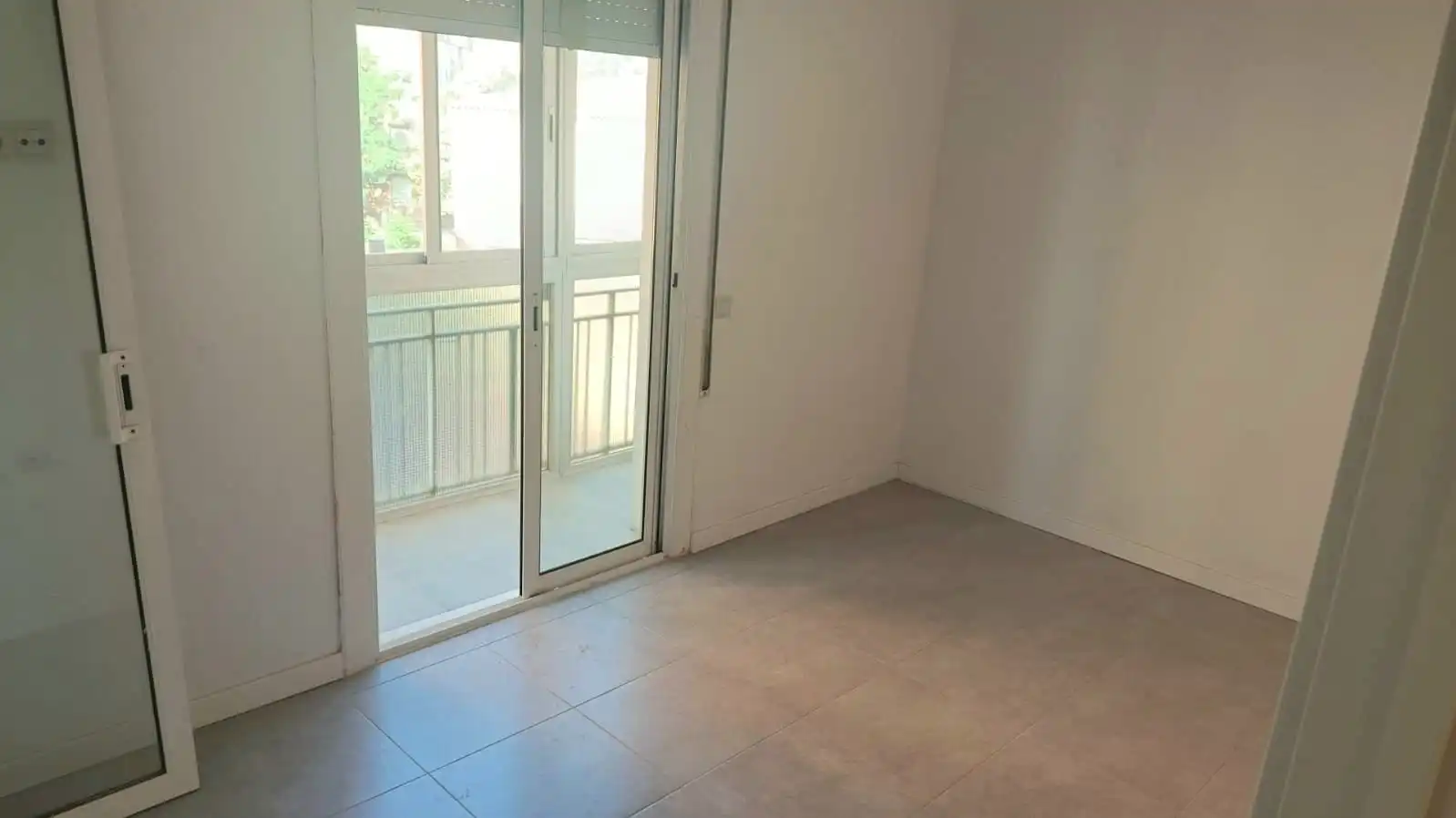 Piso con terraza en venta en Carrer de Josep Aparici 263, imagen 8