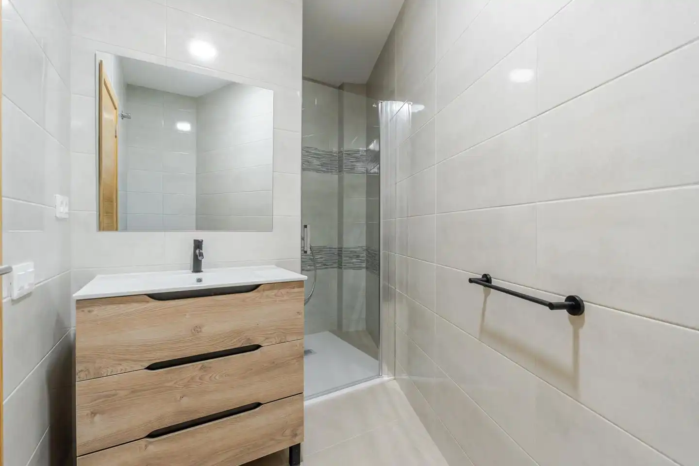 Bathroom of Flat for sale in Moya (Las Palmas)