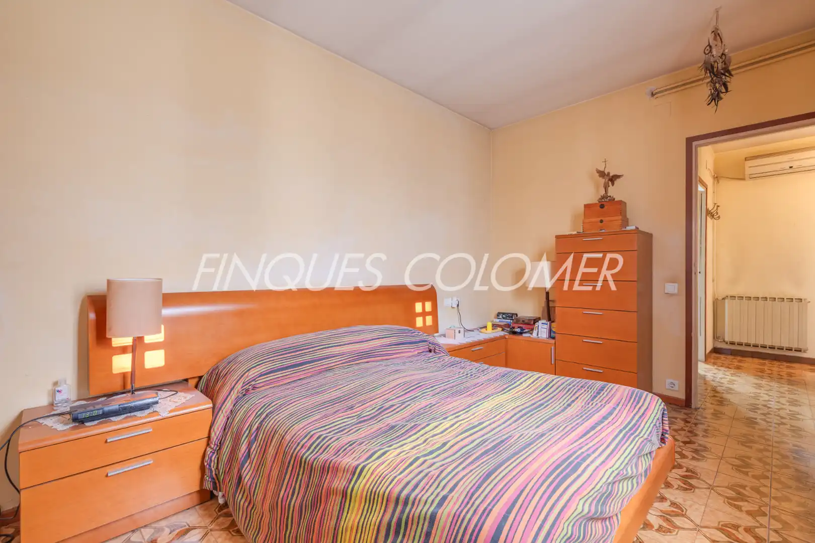 Habitación de Ático en venta en Rubí con Calefacción, Terraza y Horno