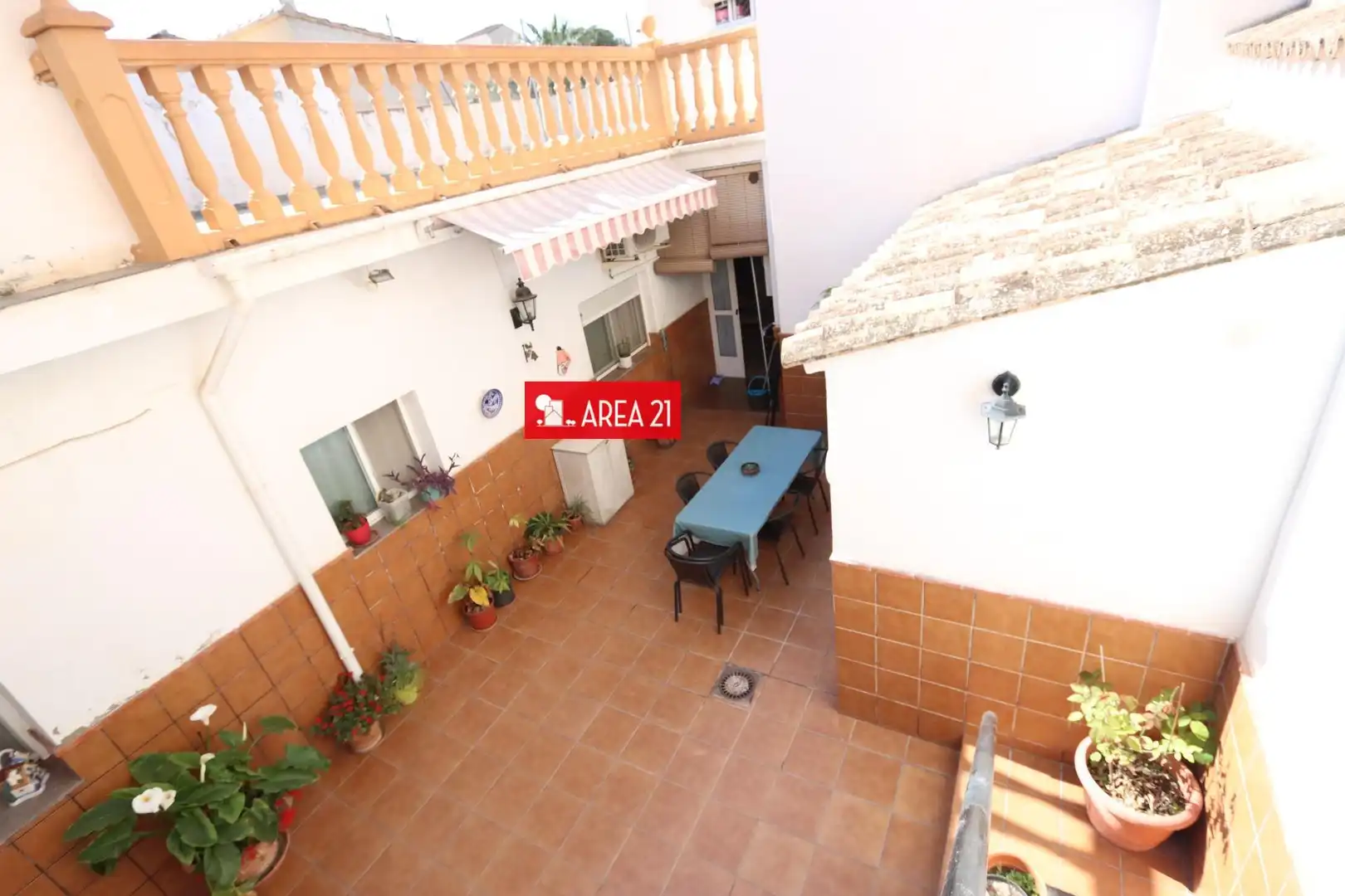Terraza de Casa o chalet en venta en La Pobla de Vallbona con Aire acondicionado, Terraza y Trastero