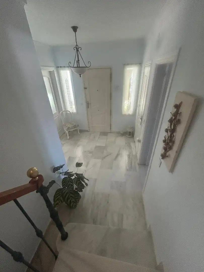 Casa adosada en venda en Alhaurín de la Torre amb Aire condicionat, Jardí privat i Terrassa