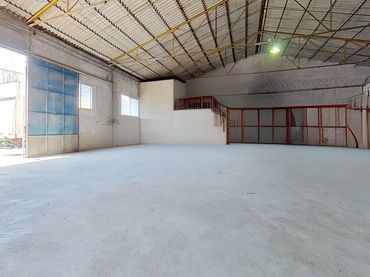 Nave industrial in vendita a Calle Arquitecto Juan Blas Aparicio