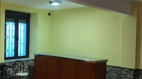 Foto 4 de Casa adosada en venta en Calle Vista Alegre, 33, El Pedroso, Sevilla