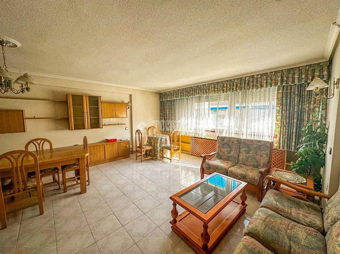 Exterior view of Flat for sale in Parla  with Heating