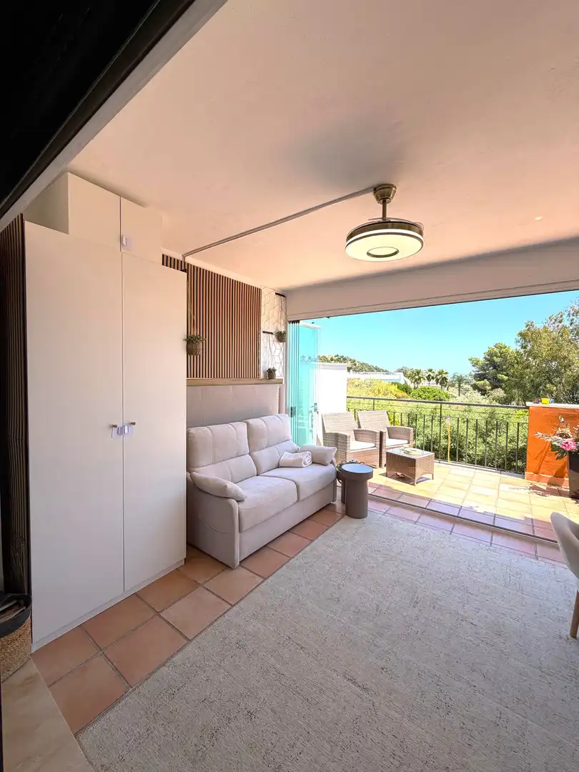Apartment with terrace to rent in La Quinta, imagen 13