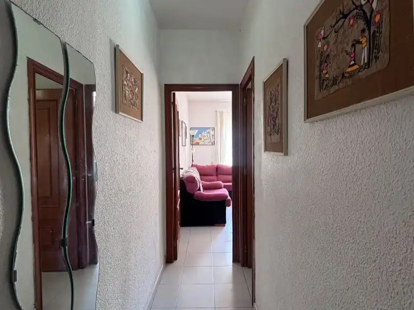 Piso en venta en Torrevieja con Terraza y Balcón