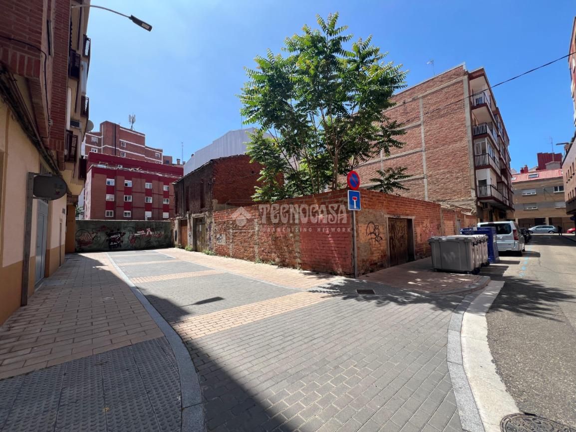 Exterior view of Residential for sale in Valladolid Capital