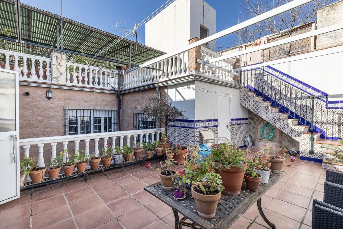 Terrace of Single-family semi-detached for sale in  Granada Capital  with Heating, Terrace and Storage room
