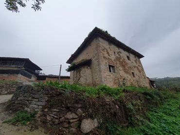 Casa in vendita a Salas