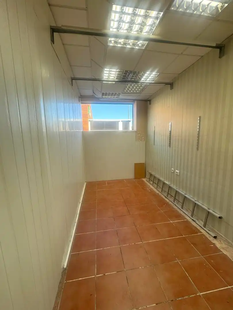 Gewerbefläche zum Verkauf in Villanueva de la Torre, imagen 9
