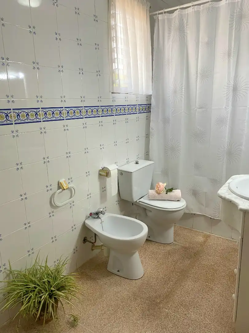 Bathroom of Houses for sale in Ontinyent  with Private garden, Terrace and Storage room