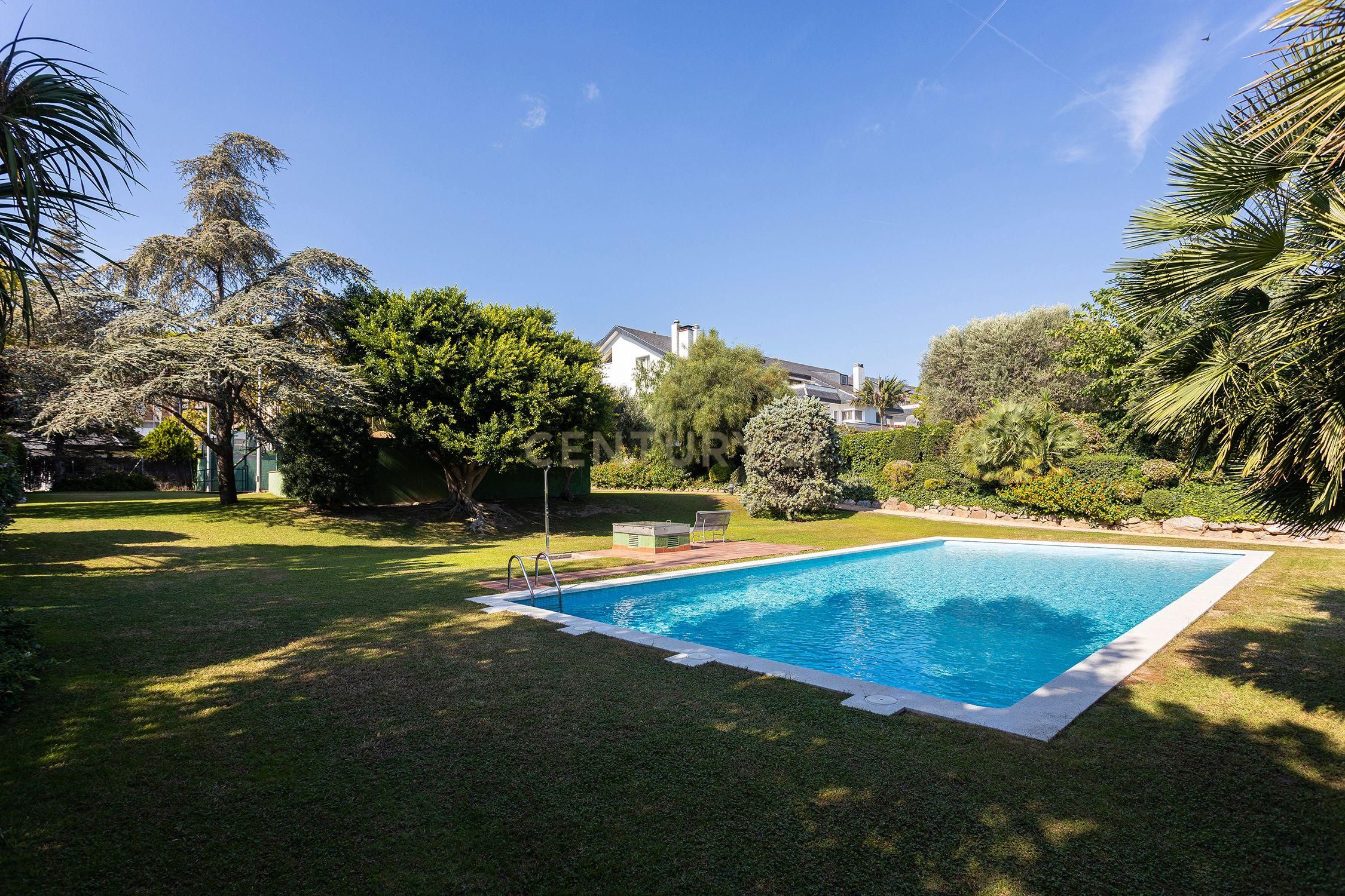 Jardín de Casa o chalet en venta en  Barcelona Capital con Aire acondicionado, Jardín privado y Piscina