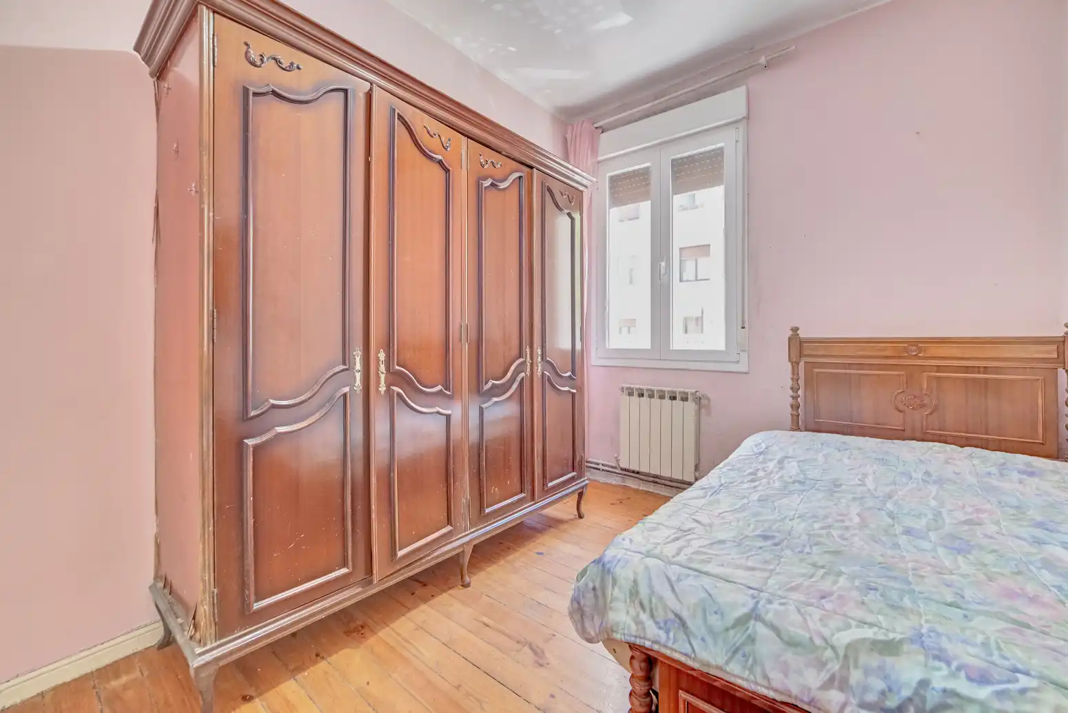 Habitación de Piso en venta en  Pamplona / Iruña con Calefacción