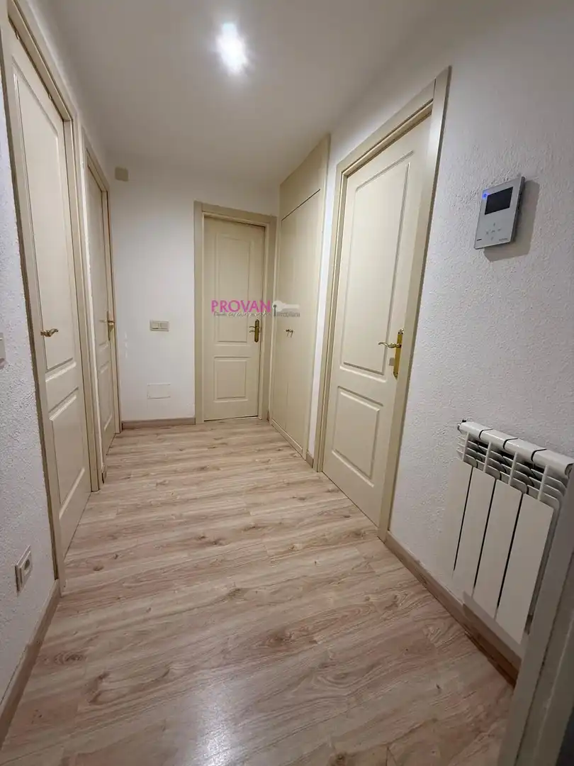 Casa adosada en venta en Ensanche