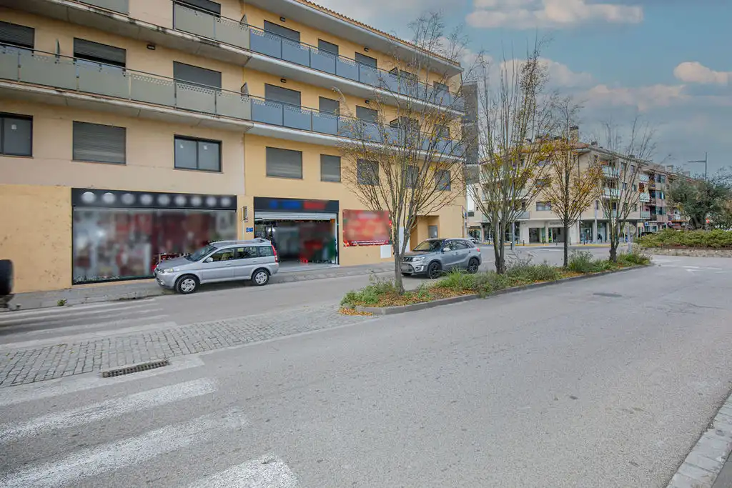 Vista exterior de Pis en venda en Tordera amb Parquet