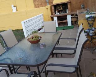 Terrassa de Apartament de lloguer en Albinyana amb Aire condicionat i Piscina