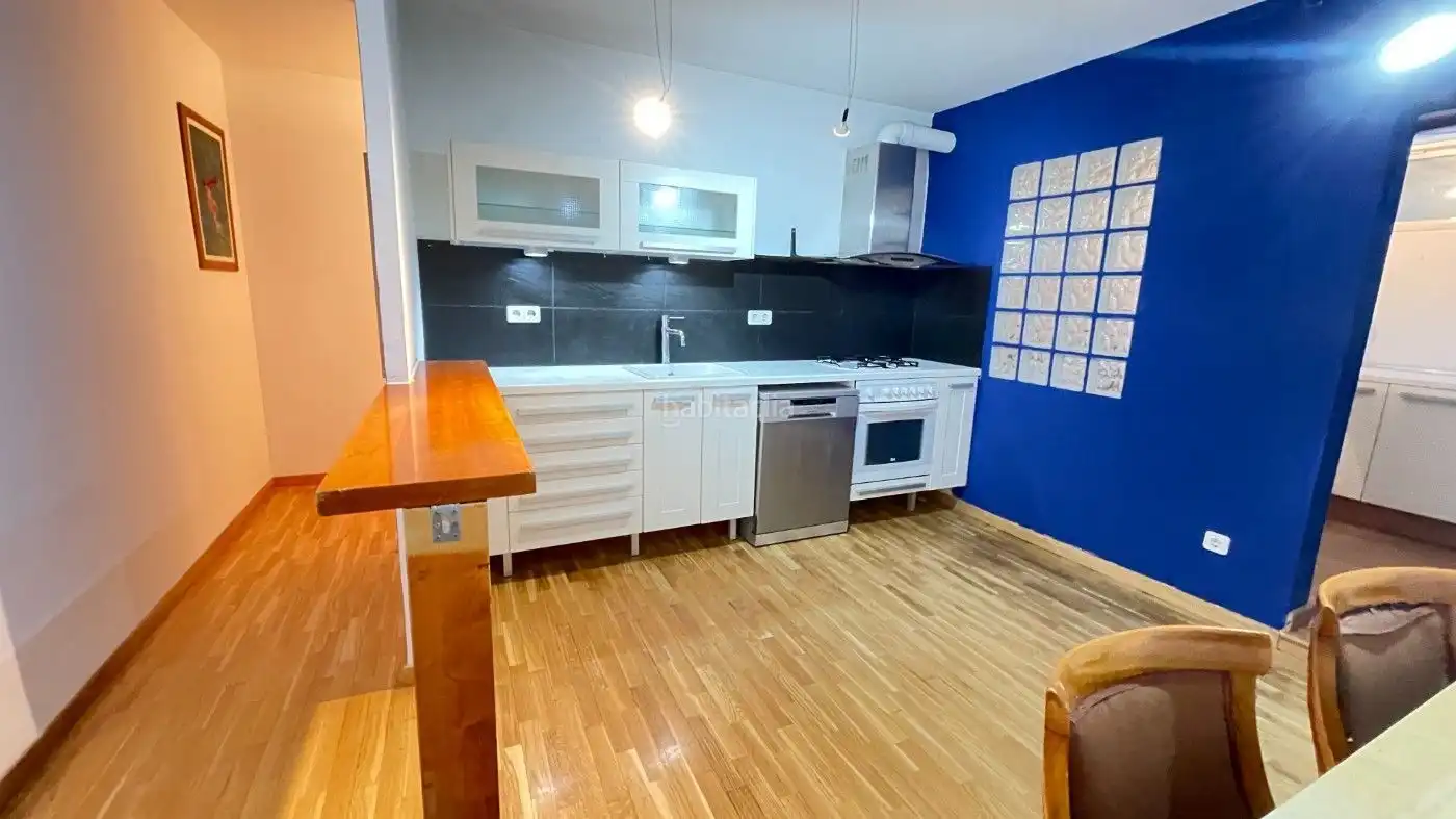Flat for rent in Colom, Cementiri Vell