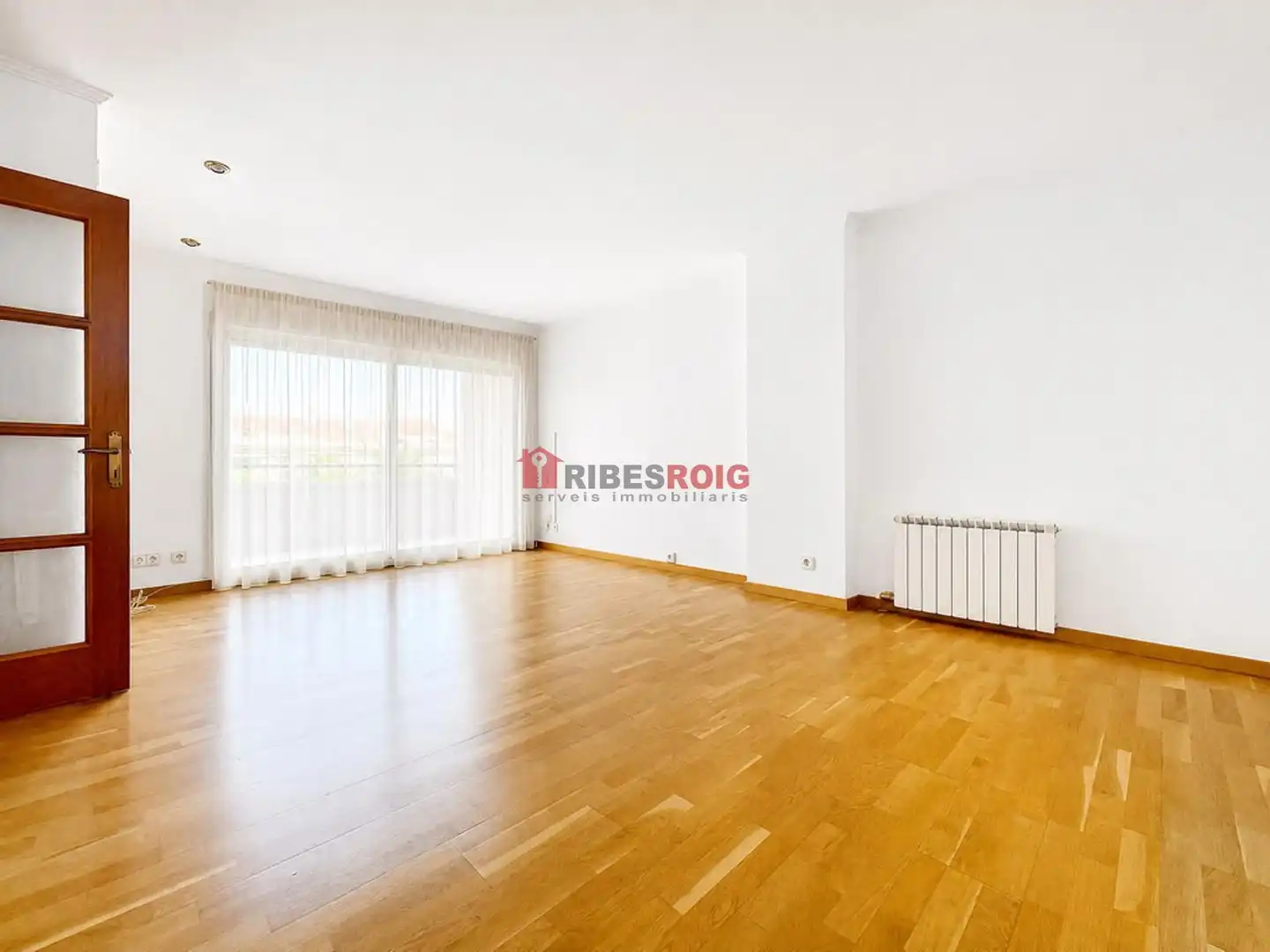 Sala d'estar de Pis en venda en Sant Pere de Ribes amb Aire condicionat, Calefacció i Terrassa
