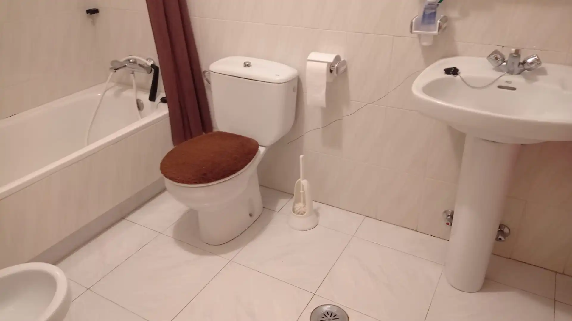 Bany de Pis en venda en Foz amb Calefacció, Terrassa i Traster