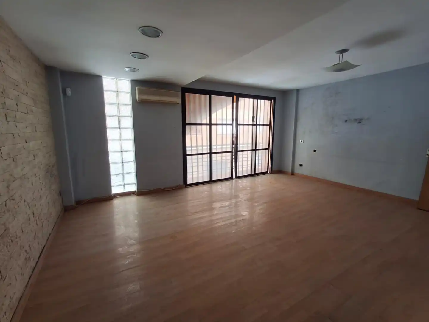 Piso en venta en Sollana con Terraza y Balcón