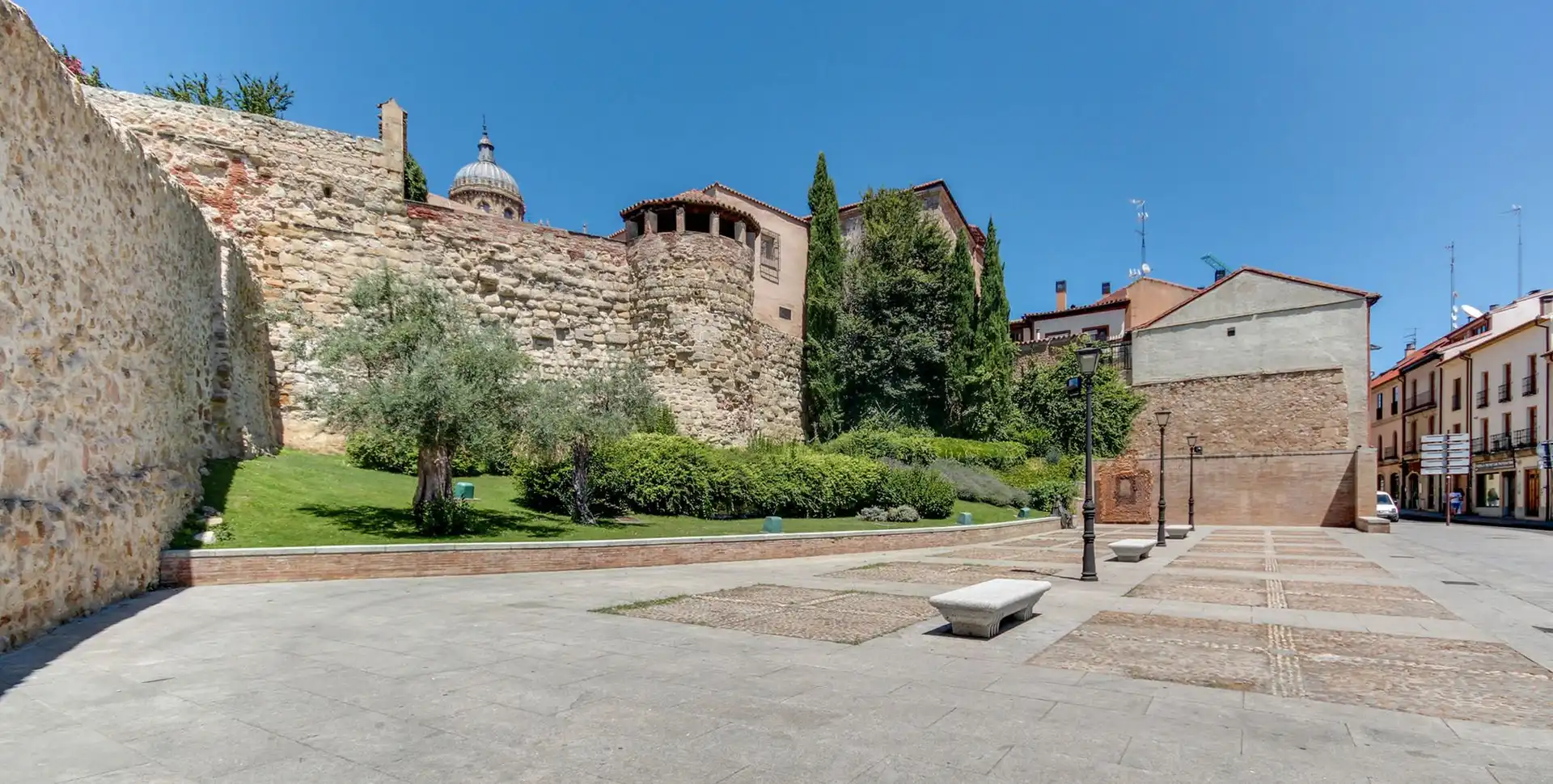 Exterior view of Flat for sale in Salamanca  with Air Conditioner, Heating and Balcony