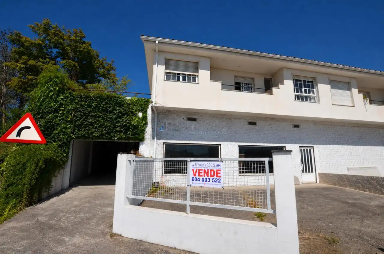 Exterior view of Detached homes for sale in Tui  with Heating, Private garden and Terrace