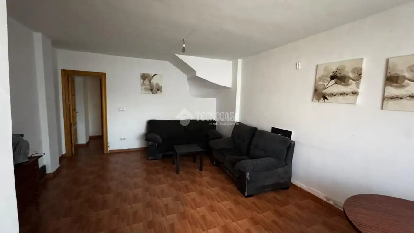 Habitatge en venda a Iznalloz