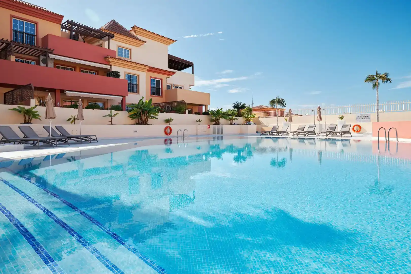 Swimming pool of Flat for sale in Adeje  with Swimming Pool